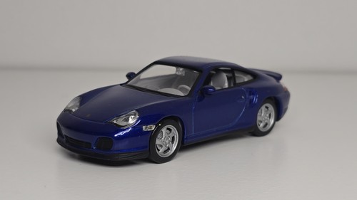 High speed porsche 911 - 1:43,