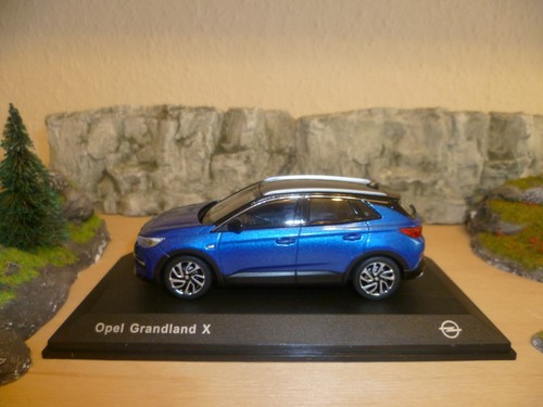 Modellauto opel grandlad x - modellauto,,